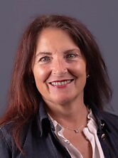 Porträt Adriana Carrara